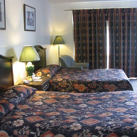 Chipican Motel Sarnia Dış mekan fotoğraf